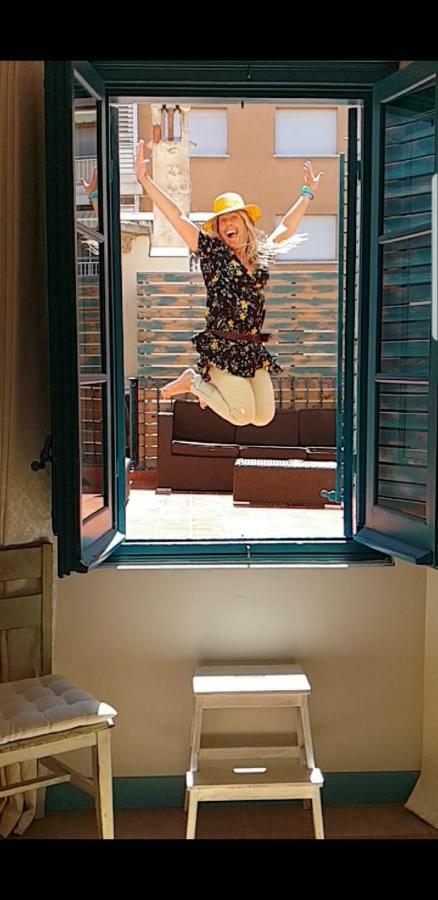 Hotel Hostal Chic Sant Feliu de Guixols Exterior photo